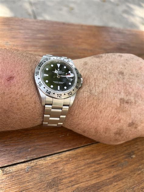 rolex explorer 3185 vs 3186